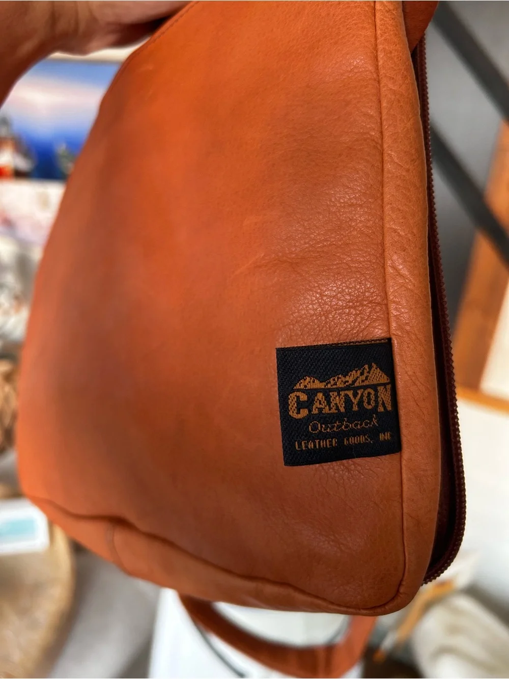 Canyon Outback Genuine Leather Crossbody Messenger Bag Cognac Brown Organizer - Picture 8 of 8